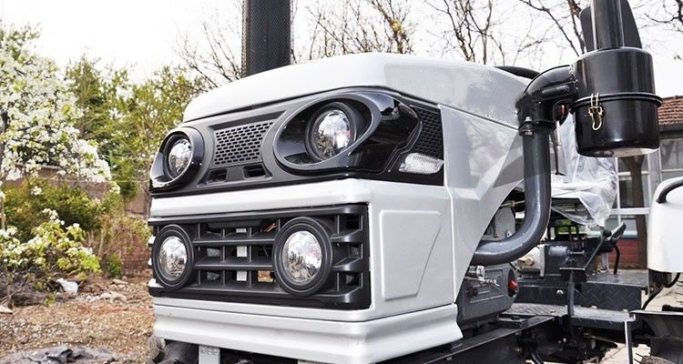 Trator agrícola 2WD 12hp-24hp com tração por correia 4 tempos motor diesel de resfriamento por água