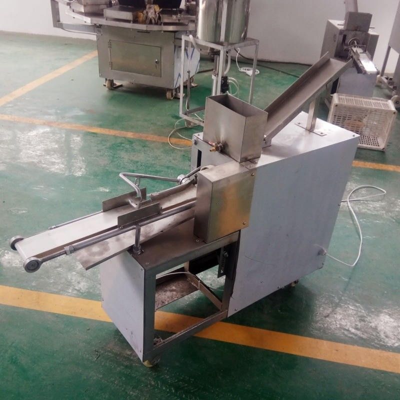 Máquina de torção industrial automática Churro Equipamento de formação de lanches Maquinaria de extrusão de torção de massa de pretzels fritos